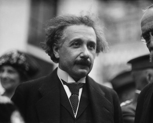 Einstein’ın hayat felsefesi: Nasıl mutlu yaşanır?